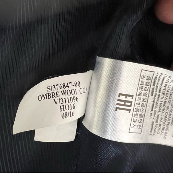 Banana Republic Double Breasted Wool Blue Ombre Coat Size Small - Picture 13 of 16